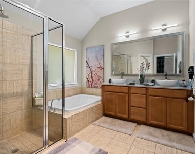 31503 Reston Cliff Court - Photo Thumbnail 15