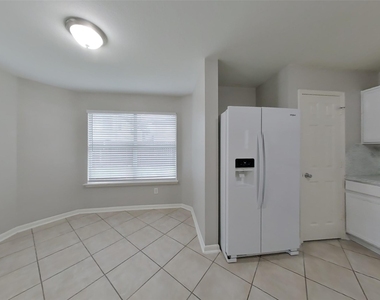415 Remington Creek Drive - Photo Thumbnail 16