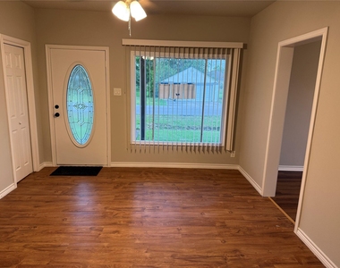 1934 Austin Avenue - Photo Thumbnail 1
