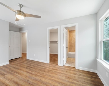 6609 Bacher Street - Photo Thumbnail 16