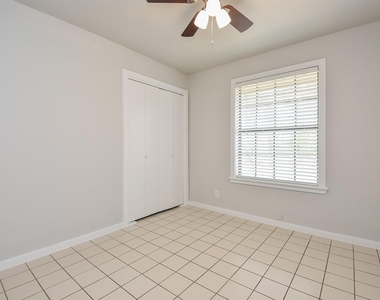 12713 Roy Harris Loop - Photo Thumbnail 22