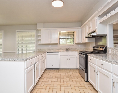 12713 Roy Harris Loop - Photo Thumbnail 29