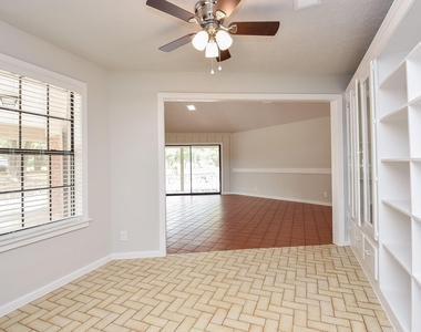12713 Roy Harris Loop - Photo Thumbnail 35