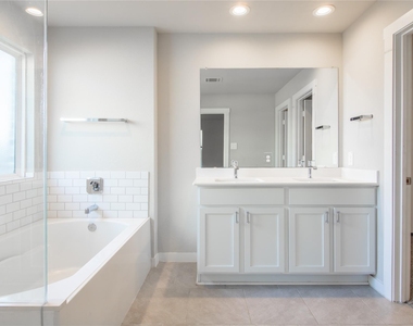 7226 Telford Hollow Trail - Photo Thumbnail 29