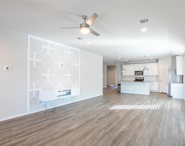 7226 Telford Hollow Trail - Photo Thumbnail 19