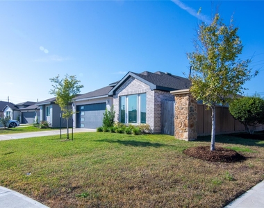 7226 Telford Hollow Trail - Photo Thumbnail 3