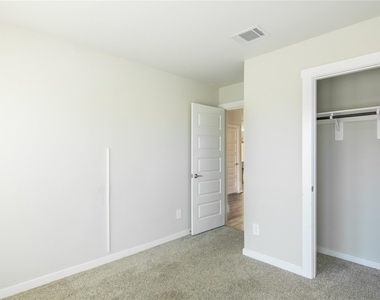 7226 Telford Hollow Trail - Photo Thumbnail 10