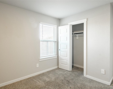 7226 Telford Hollow Trail - Photo Thumbnail 14
