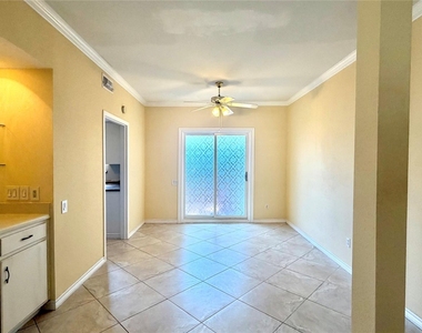 11710 Southlake Drive - Photo Thumbnail 18