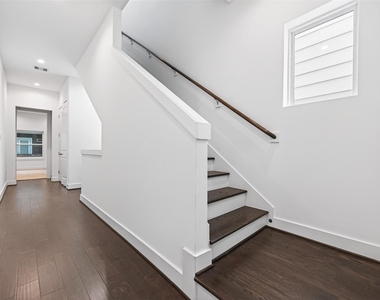 5841 Dolores Street - Photo Thumbnail 17