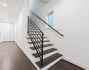 5841 Dolores Street - Photo Thumbnail 11