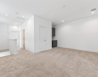 5841 Dolores Street - Photo Thumbnail 34