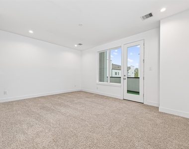 5841 Dolores Street - Photo Thumbnail 32