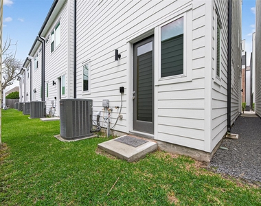 5841 Dolores Street - Photo Thumbnail 39