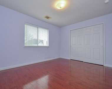 2135 Brinton Oaks Court - Photo Thumbnail 24