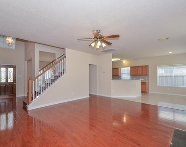 2135 Brinton Oaks Court - Photo Thumbnail 10