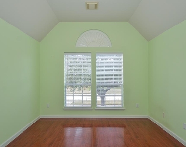 2135 Brinton Oaks Court - Photo Thumbnail 21