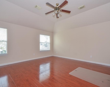 2135 Brinton Oaks Court - Photo Thumbnail 28