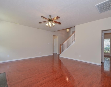 2135 Brinton Oaks Court - Photo Thumbnail 6