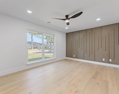 12315 Barryknoll Lane - Photo Thumbnail 3