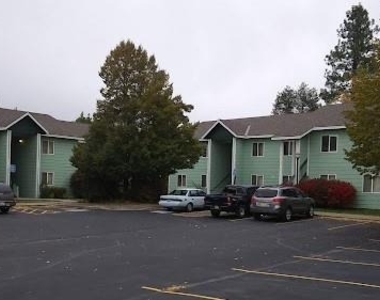 209 Canyon Street - Photo Thumbnail 10