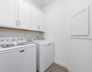 14435 Garden Grove Court - Photo Thumbnail 30