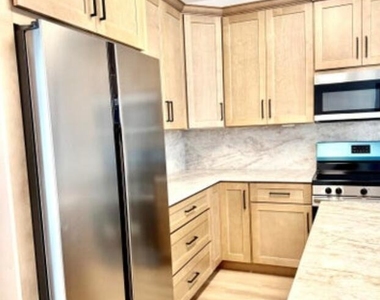 4304 Canby Drive - Photo Thumbnail 3