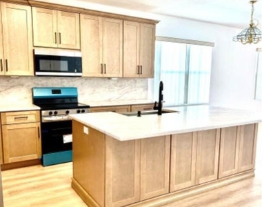 4304 Canby Drive - Photo Thumbnail 2