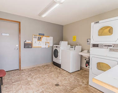 2210 Sw 19th St - Photo Thumbnail 11