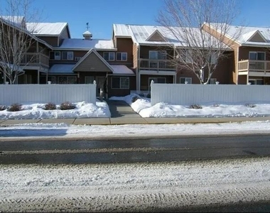 703 Quince Street - Photo Thumbnail 2