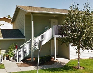 111 Virginia Drive - Photo Thumbnail 1