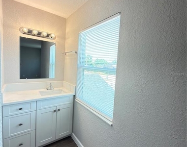 8443 N Grady Avenue - Photo Thumbnail 18