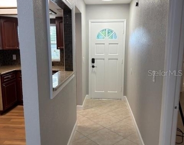 8443 N Grady Avenue - Photo Thumbnail 7