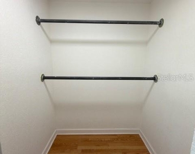 8443 N Grady Avenue - Photo Thumbnail 24