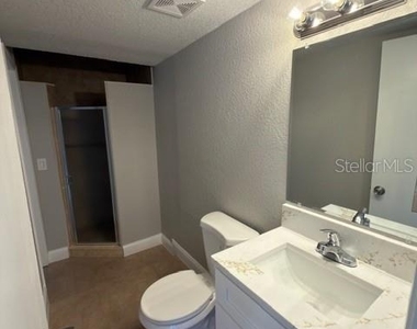 8443 N Grady Avenue - Photo Thumbnail 9