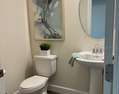5739 Desert Rose Place - Photo Thumbnail 14