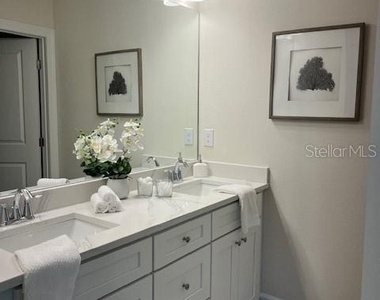 5739 Desert Rose Place - Photo Thumbnail 16