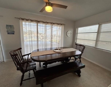 6901 Gulf Winds Drive - Photo Thumbnail 17