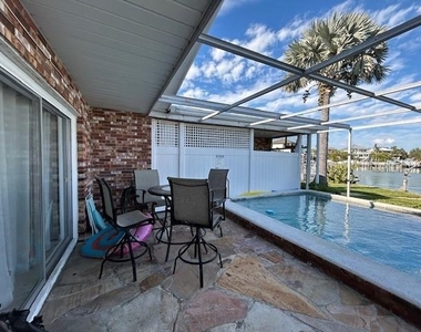 6901 Gulf Winds Drive - Photo Thumbnail 35