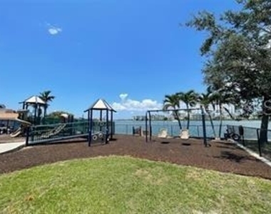 6901 Gulf Winds Drive - Photo Thumbnail 44
