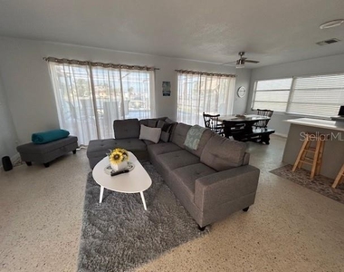 6901 Gulf Winds Drive - Photo Thumbnail 10