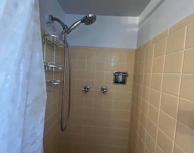 6901 Gulf Winds Drive - Photo Thumbnail 30