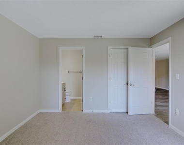 12293 Sailwinds Drive - Photo Thumbnail 22