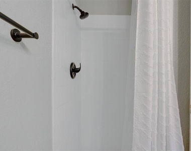 12293 Sailwinds Drive - Photo Thumbnail 27