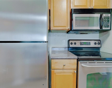 12293 Sailwinds Drive - Photo Thumbnail 14