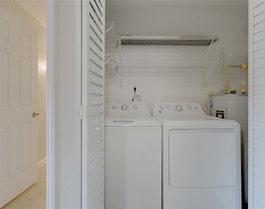 12293 Sailwinds Drive - Photo Thumbnail 37