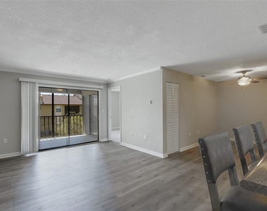 12293 Sailwinds Drive - Photo Thumbnail 8