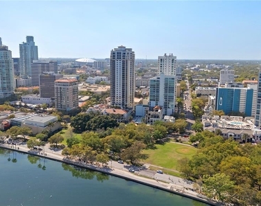 300 Beach Drive Ne - Photo Thumbnail 32