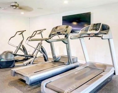 213 Seahorse Drive Se - Photo Thumbnail 14