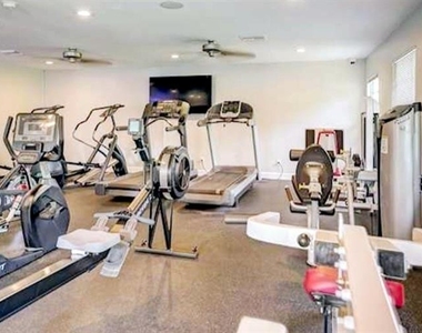 213 Seahorse Drive Se - Photo Thumbnail 15